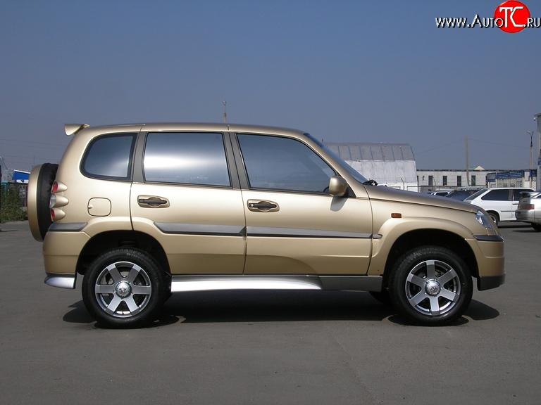 4 499 р. Накладки на двери (молдинги) Атака Chevrolet Niva 2123 дорестайлинг (2002-2008) (Неокрашенные)  с доставкой в г. Королёв