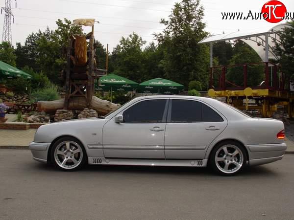 9 799 р. Пороги накладки Lorinzer Mercedes-Benz E-Class W210 дорестайлинг седан (1996-1999) (Неокрашенные)  с доставкой в г. Королёв