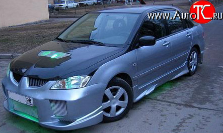 6 699 р. Передний бампер OS Mitsubishi Lancer 9 1-ый рестайлинг седан (2003-2005)  с доставкой в г. Королёв