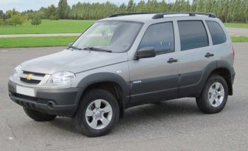 9 399 р. Рейлинги крыши АПС  Chevrolet Niva  2123 (2002-2020), Лада 2123 (Нива Шевроле) (2002-2021), Лада Нива Трэвел (2021-2025) (Черные, без поперечин)  с доставкой в г. Королёв. Увеличить фотографию 4