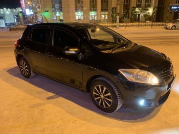 1 899 р. Дефлектор капота CA-Plastiс  Toyota Auris  E150 (2010-2012) хэтчбэк 5 дв. рестайлинг (Classic черный, Без надписи)  с доставкой в г. Королёв. Увеличить фотографию 4