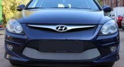 Сетка на бампер Russtal (хром) Hyundai I30 FD универсал рестайлинг (2010-2012)