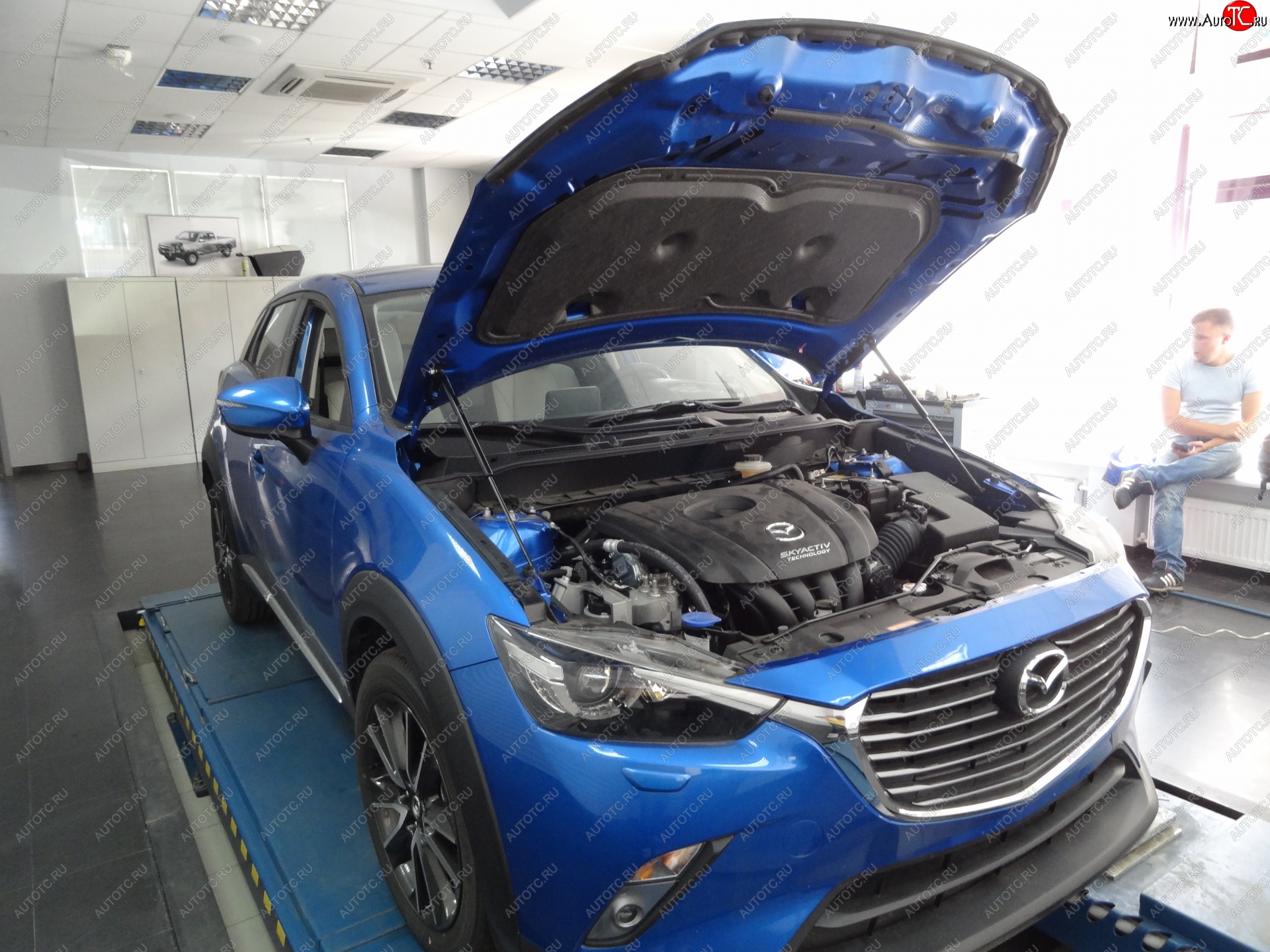 2 399 р. Упоры капота Russtal Mazda CX-3 DK дорестайлинг (2014-2018)  с доставкой в г. Королёв