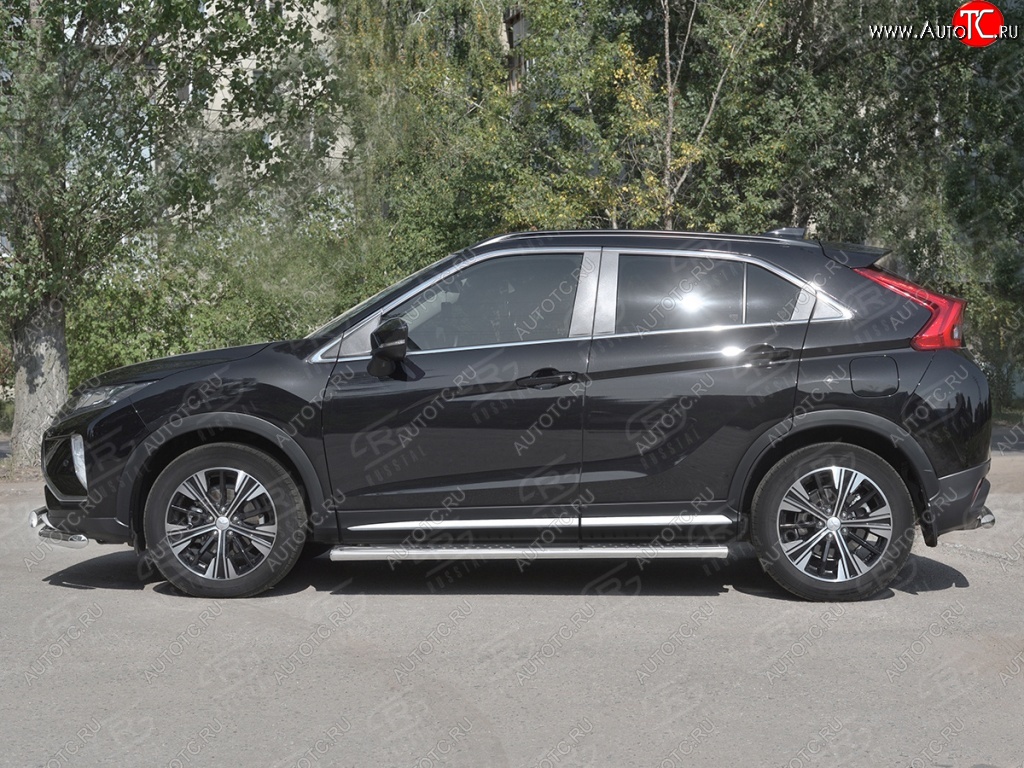 29 699 р. Пороги труба 120х60 овал с проступью Russtal Mitsubishi Eclipse Cross GK дорестайлинг (2017-2021)  с доставкой в г. Королёв