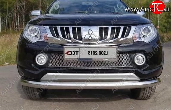 3 299 р. Защитная решётка в воздуховод бампера Russtal (нержавейка) Mitsubishi L200 5 KK,KL дорестайлинг (2015-2019)  с доставкой в г. Королёв