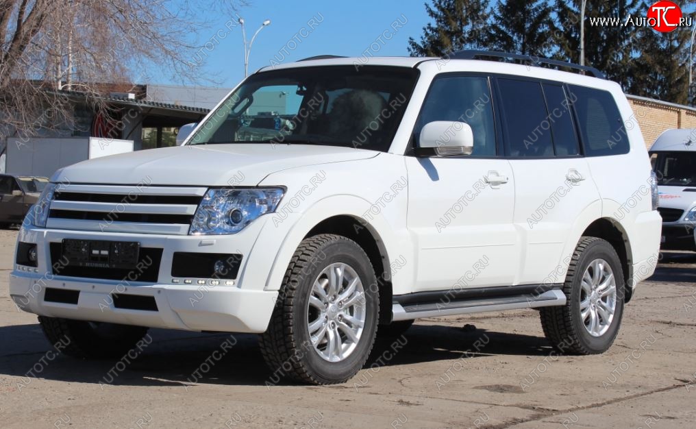 32 999 р. Бампер передний Broomer Design Mitsubishi Pajero 4 V90 дорестайлинг (2006-2011) (Неокрашенный)  с доставкой в г. Королёв