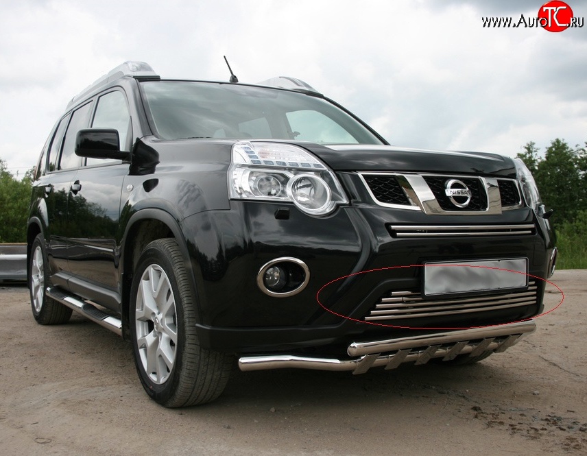 4 769 р. Декоративная вставка воздухозаборника Novline (d16 мм, нижняя) Nissan X-trail 2 T31 рестайлинг (2010-2015)  с доставкой в г. Королёв