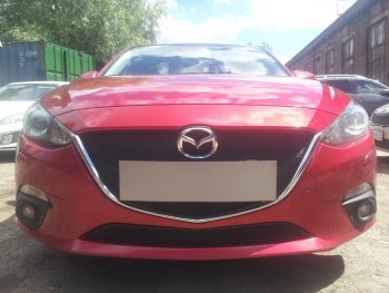 Защитная сетка в бампер (низ, ячейка 3х7 мм) Alfeco Стандарт Mazda 3/Axela BM дорестайлинг седан (2013-2016)  (Чёрная)