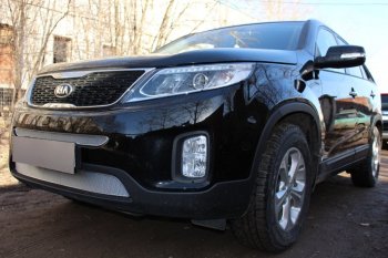 4 199 р. Защитная сетка в бампер (середина, ячейка 4х10 мм) Alfeco Премиум KIA Sorento XM рестайлинг (2012-2015) (Хром)  с доставкой в г. Королёв. Увеличить фотографию 2