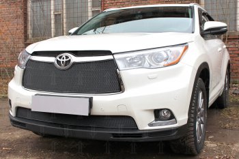 3 999 р. Защитная сетка в бампер (низ, ячейка 4х10 мм) Стрелка11 Премиум Toyota Highlander XU50 дорестайлинг (2013-2017) (Чёрная)  с доставкой в г. Королёв. Увеличить фотографию 2