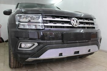 4 649 р. Защитная сетка в бампер (низ, ячейка 4х10 мм) Стрелка11 Премиум Volkswagen Teramont CA1 дорестайлинг (2016-2020) (Хром)  с доставкой в г. Королёв. Увеличить фотографию 2