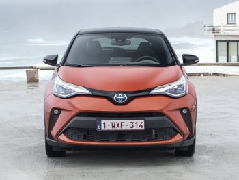 16 999 р. Капот BodyParts Toyota C-HR NGX10, ZGX10 рестайлинг (2019-2025) (Неокрашенный)  с доставкой в г. Королёв. Увеличить фотографию 2