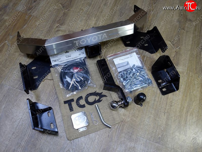 24 749 р. Фаркоп (тягово-сцепное устройство) TCC Тюнинг  Toyota Fortuner  AN160 (2020-2025) рестайлинг (оцинкованный, крюк Е, надпись Toyota)  с доставкой в г. Королёв