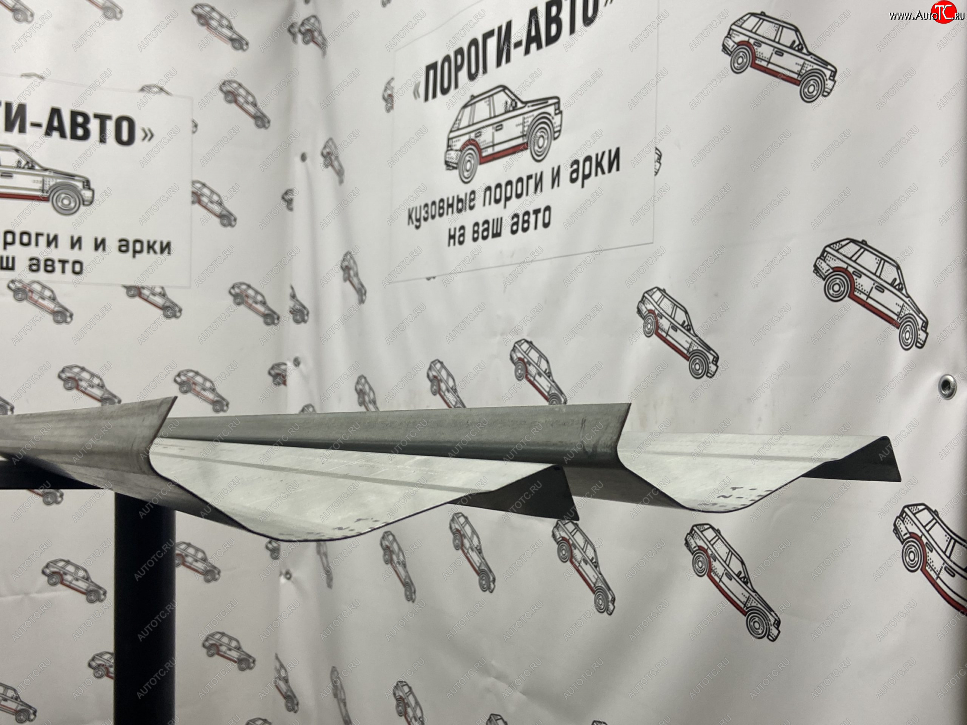 3 899 р. Комплект ремонтных порогов (кузовные пороги) Пороги-Авто  Mitsubishi Pajero ( 3 V70,  3 V60) (1999-2006) дорестайлинг, дорестайлинг, рестайлинг, рестайлинг (холоднокатаная сталь 1 мм)  с доставкой в г. Королёв