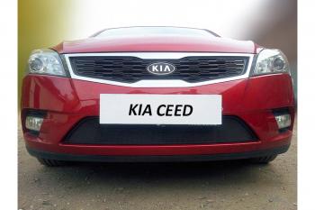 969 р. Зимняя заглушка решетки радиатора Стрелка11 KIA Ceed 1 ED рестайлинг, хэтчбэк 5 дв. (2010-2012) (черная)  с доставкой в г. Королёв. Увеличить фотографию 2