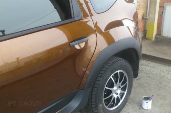 Комплект накладок на колёсные арки Petroil Tuning Renault Duster HS рестайлинг (2015-2021) ()