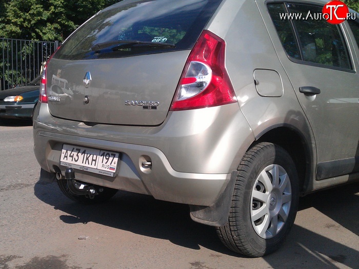 10 799 р. Фаркоп (хетчбек) NovLine Renault Sandero (BS) (2009-2014)  с доставкой в г. Королёв