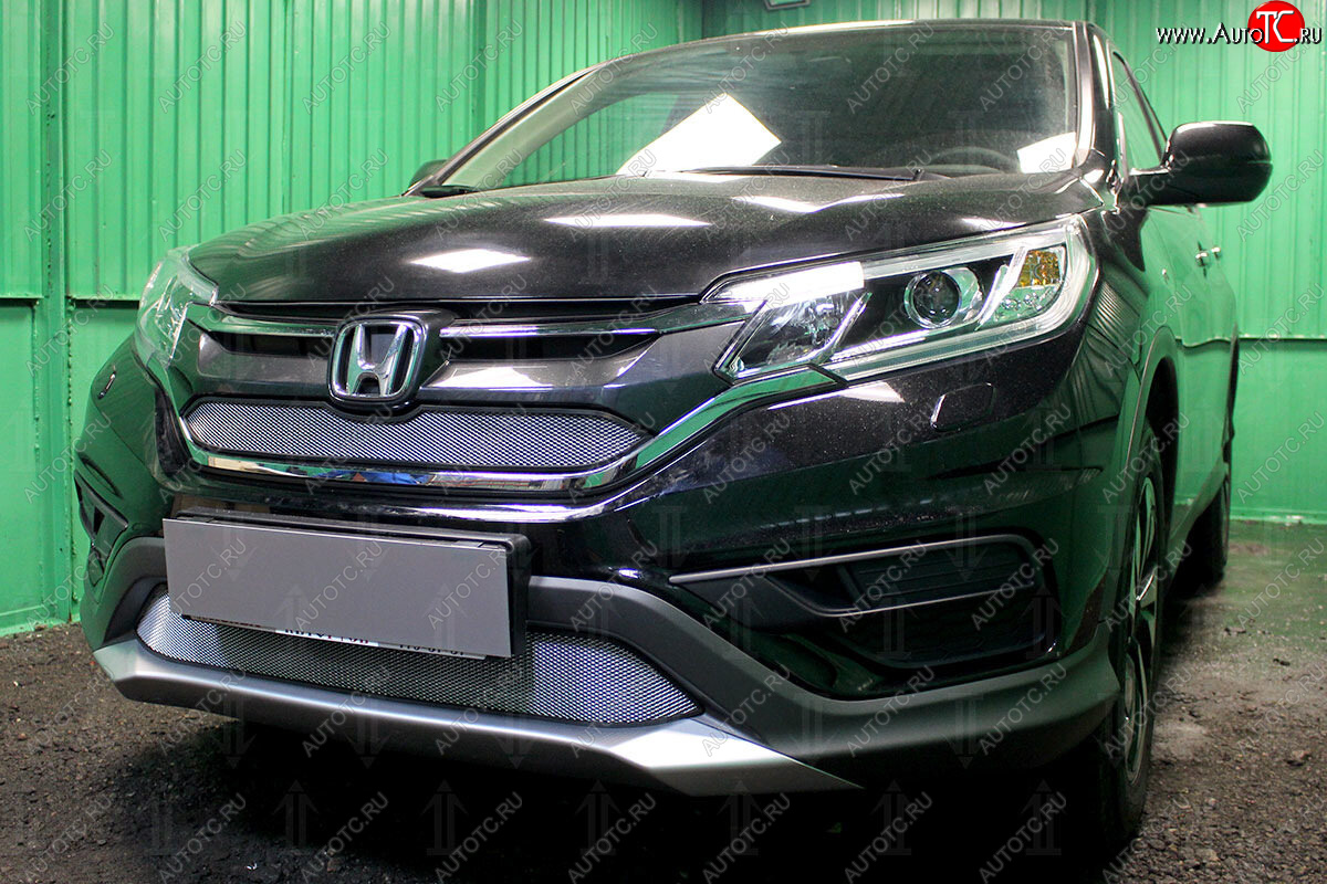 3 599 р.           Защита радиатора Honda CR-V IV 2015-2017 2.0 chrome низ Honda CR-V RM1,RM3,RM4 рестайлинг (2014-2018) (хром)  с доставкой в г. Королёв