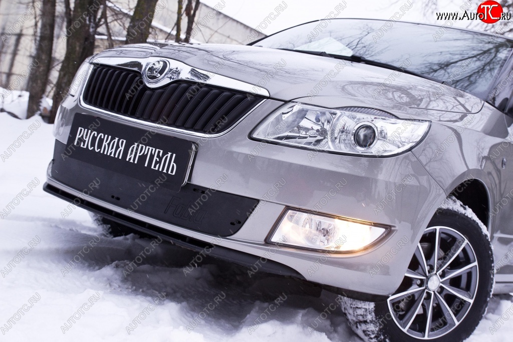 959 р. Зимняя заглушка решетки переднего бампера РА Skoda Fabia Mk2 универсал рестайлинг (2010-2014)  с доставкой в г. Королёв