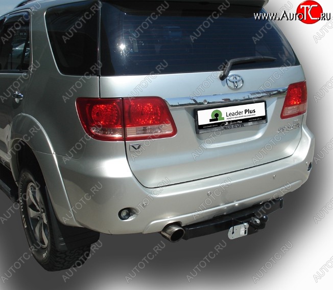 11 549 р. Фаркоп Лидер Плюс (усиленный).  Toyota Fortuner  AN50/AN60 (2004-2008) дорестайлинг (Без электропакета)  с доставкой в г. Королёв