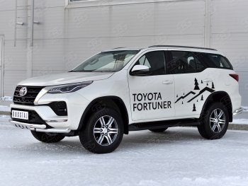 31 999 р. Защита переднего бампера (Ø63 мм с клыками, нержавейка) SLITKOFF Toyota Fortuner AN160 рестайлинг (2020-2024)  с доставкой в г. Королёв. Увеличить фотографию 3