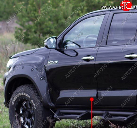 3 499 р. Молдинг двери RA (передний левый)  Toyota Hilux  AN120 (2016-2020) дорестайлинг (Поверхность шагрень)  с доставкой в г. Королёв