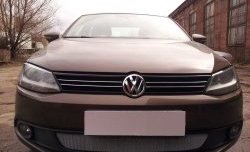 1 539 р. Сетка на бампер Russtal (хром) Volkswagen Jetta A6 седан дорестайлинг (2011-2015)  с доставкой в г. Королёв. Увеличить фотографию 2